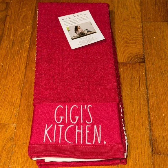 NWT Rae Dunn Home Set of 3 Cotton Kitchen Towels
HTF Red/White Gigi’s Kitchen - Picture 2 of 7